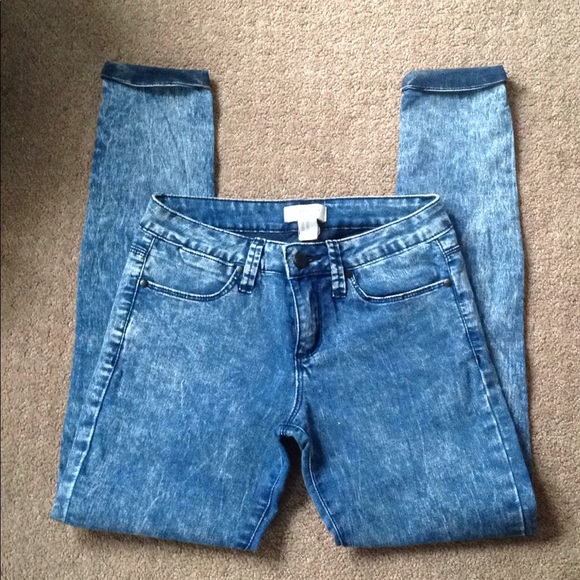 Forever 21 jeans - Picture 2 of 3
